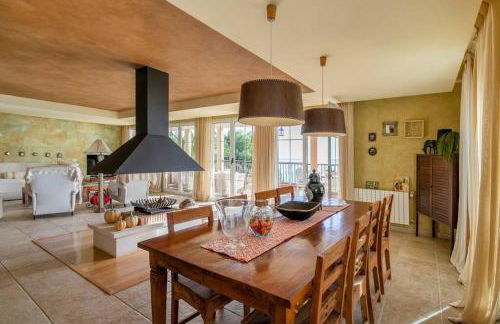 Villa Leandro, First Line Villa with amazing sea views and private access to the sea! - Photo 16