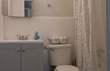 200 Southside Fort Worth 2BR with King Bed & Bunk - Foto 8