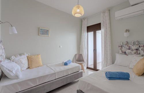 Eclectic Vintage Apartment- Sea View Perfection, Hersonissos, Crete - Photo 18