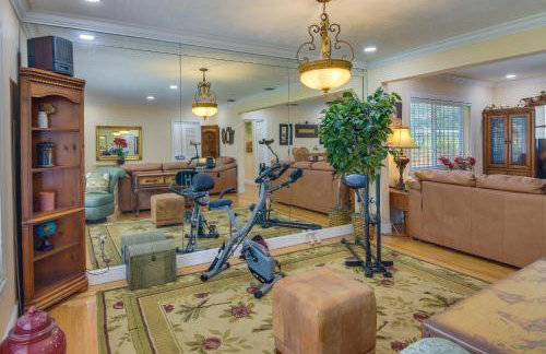 El Portal Vacation Rental about 9 Mi to Miami! - Foto 9