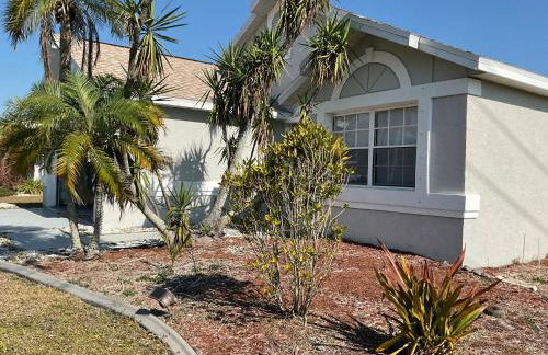 Punta Gorda Home, Sleeps 10 - Photo 5