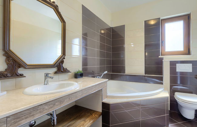 Montebello - Photo 27