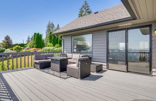 Spacious Camano Home with Hot Tub and Water Views! - Foto 30