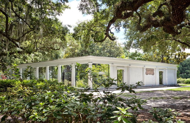 Savannah Jetsetter by Tybee Vacation Rentals - Photo 40