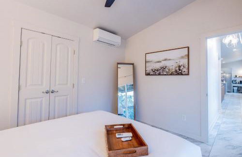 Serene Hill Country Home w/ Romantic Garden Escape - Foto 12