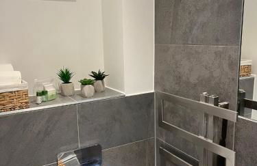 Stunning Luxury 3 Bed Penthouse Sleeps 2 to 6 - Foto 37