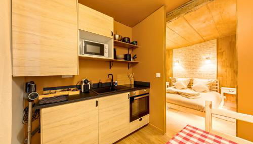 L'appart Chalet - Sauna - HyperCentre - Ambiance montagne - Foto 3, stove