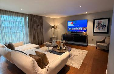 The Chelsea Waterfront Signature Suite 2 Bedroom - Foto 1