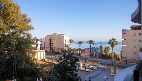 Sea View Apartment Near The Beach - Photo 4