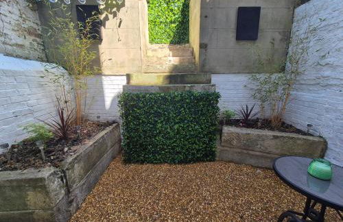 Dog-Friendly Basement Apartment with Garden - Southsea, Portsmouth #26a - Foto 14