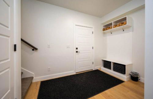 Villages Alpine P77Ski Getaway Dogs & Mtn Views - Photo 35