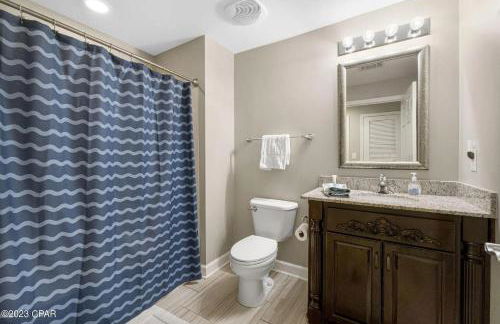 Beachfront Oasis at Splash Resort and Condos - Foto 13