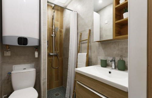 L'écrin, Studio Cosy, MBS, Wifi, Parking, Clim - Foto 6