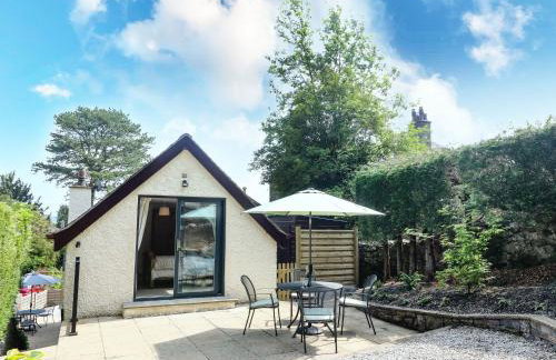 The Coach House - Photo 20