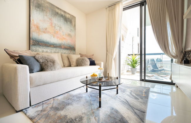 Luxury 2R Best location Amazing terrace - Photo 15