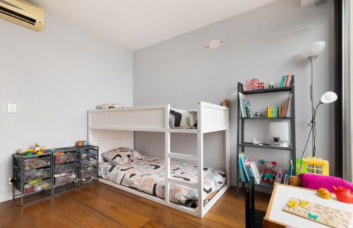 Top floor with Eiffel Tower view and roof top - Foto 23