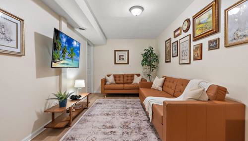 St Paul Speakeasy with King Bed - Foto 4