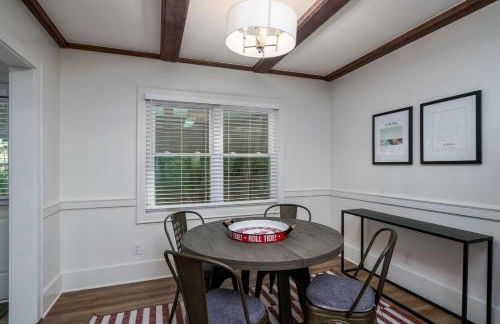 Roll Tide Bungalow-3 miles to UA- 5 TVs- Game Room - Foto 15