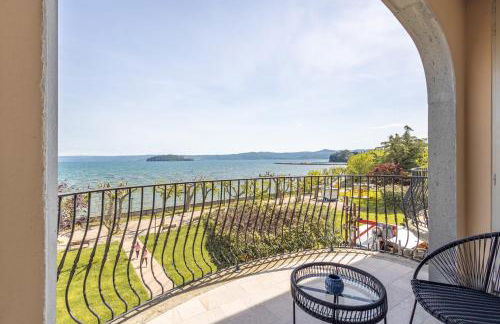 Casa Vacanze Maddalena - Palazzetto sul Lago - Diamante Blu - Foto 39