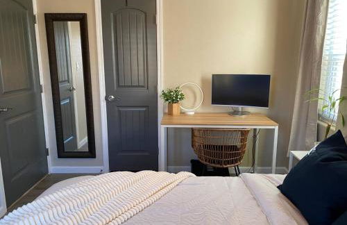 Cozy Home in National City 15 min from San Diego - Foto 19