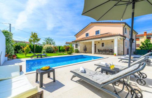 Villa SA-RA by Briskva - Foto 1