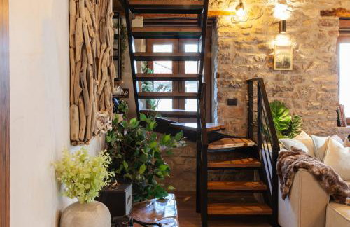 Chalet 1932 Boutique Mountain Chalet με Ιδιωτικό Hot Tub & Τζάκι - Photo 17