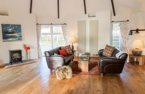 The Roundhouse - Photo 6