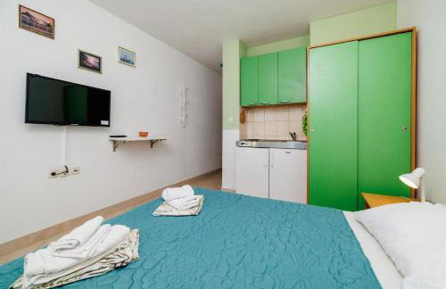 Apartments Tasa - Photo 17