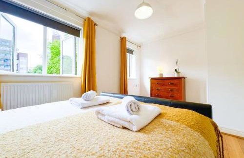 Last-Minute Specials l Modern 2 Double Bed Apartment for 5 Guests l Hofin Stays Short Lets & Serviced Accommodation - Foto 39