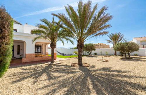 Casa en Cabo de Gata con barbacoa y Jardín, cerca de la playa - Foto 4