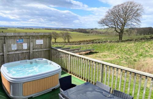 Torridon 12 with Private Hot Tub - Fife - Loch Leven - Lomond Hills - Photo 27