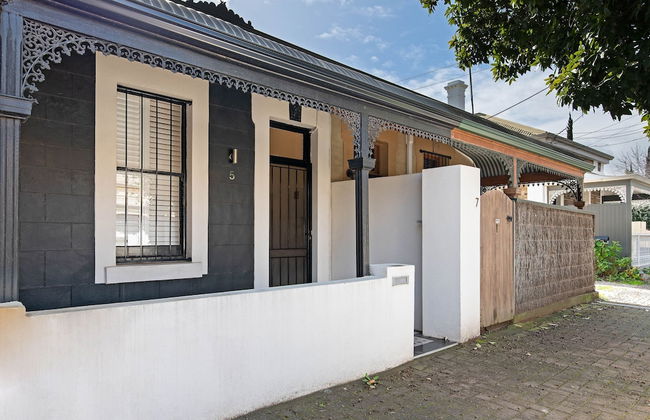 Lovely 2BR Home in Norwood - Foto 7