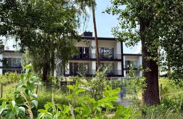 Bad Seerose mit Seeblick, Dachterrasse, Pool und Sauna - Photo 16