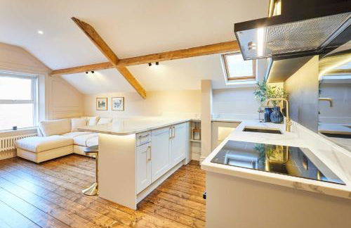 Host & Stay - The Rooftop Gallery - Photo 27