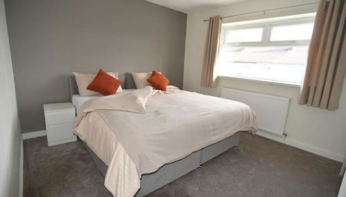 3 Bedrooms, Spacious, off road parking, Minimum 2 Nights - Foto 3