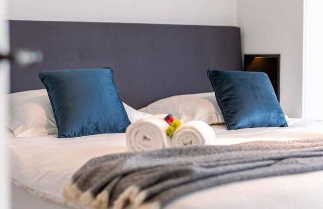 Renovated Apartment With sea View and Parking - Foto 18