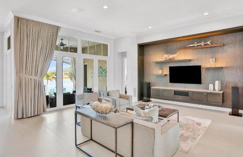 Island Estate Waterfront Villa - Foto 8