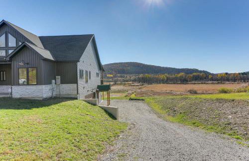 3 Mi to Holiday Valley Mtn-View Home with Hot Tub - Foto 42