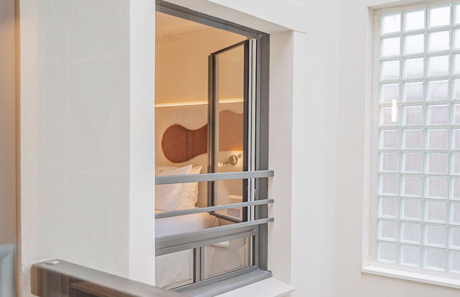 Yuna Porte Maillot - ApartHotel - Photo 37