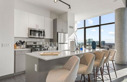 Fulbrix Bright Designer Apartments with West Loop Views - Foto 31