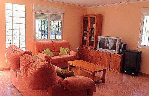 Chalet en el Monte con Piscina - Foto 6