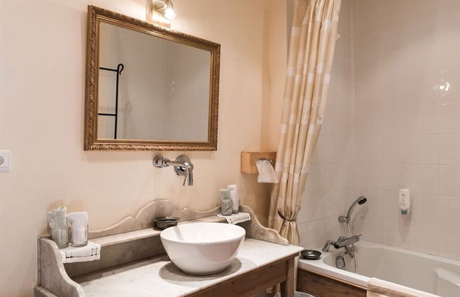 Château des Marcilly Talaru - Foto 24