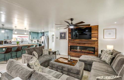 Walk to Dtwn Flagstaff Home with Great Outdoor Area - Foto 1