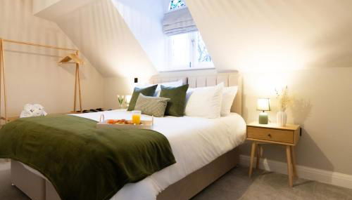 Luxury 2 BD with Free Parking & WIFI, Near Train Station and Stockport Hospital - Foto 2