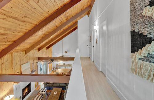 Lakefront Home, Hot Tub, Pool Access, Boats, Pets - Photo 59