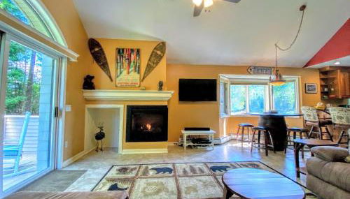 G5 WOW Stunning single level home next to golf course and Mt Washington Hotel AC skiing - Foto 5, Other