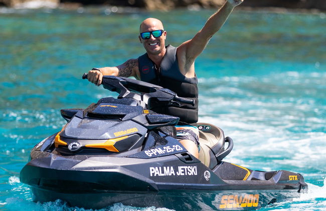 Location de jet-skis à Cala Nova - Photo 1