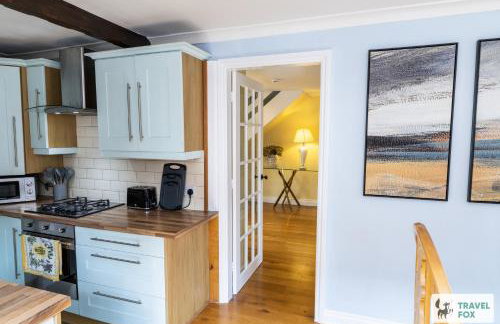 Smithy Bank Cottage - with free parking! - Photo 15