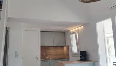 Les pieds dans l'eau aux Mers du Sud - Gruissan Les Ayguades - Foto 2, stove