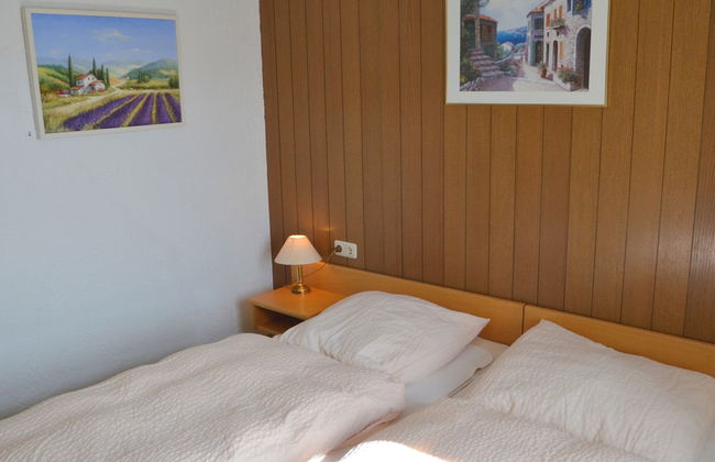 Classy Holiday Home in Rzig near Forest - Photo 3